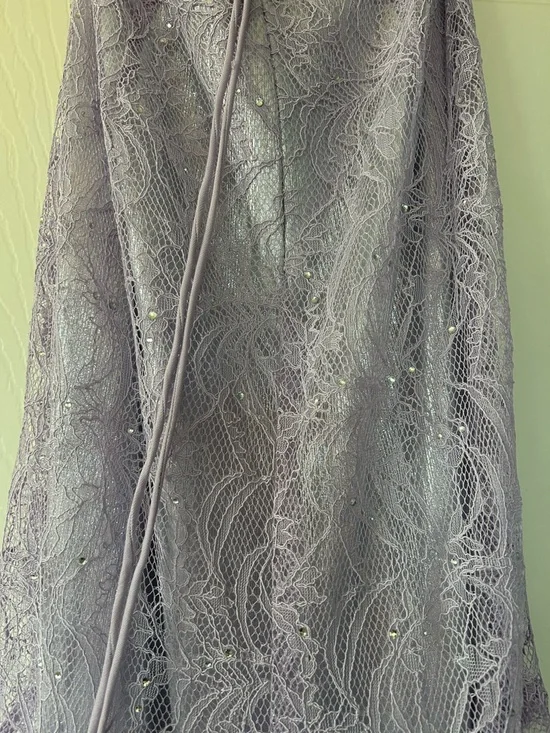 Camilla Lavender Lace Mermaid Dress - Picture 5 of 13